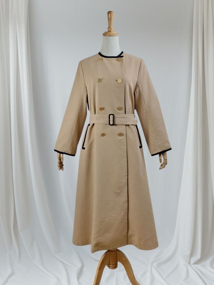 美品 UNTITLED プレッピートレンチコート