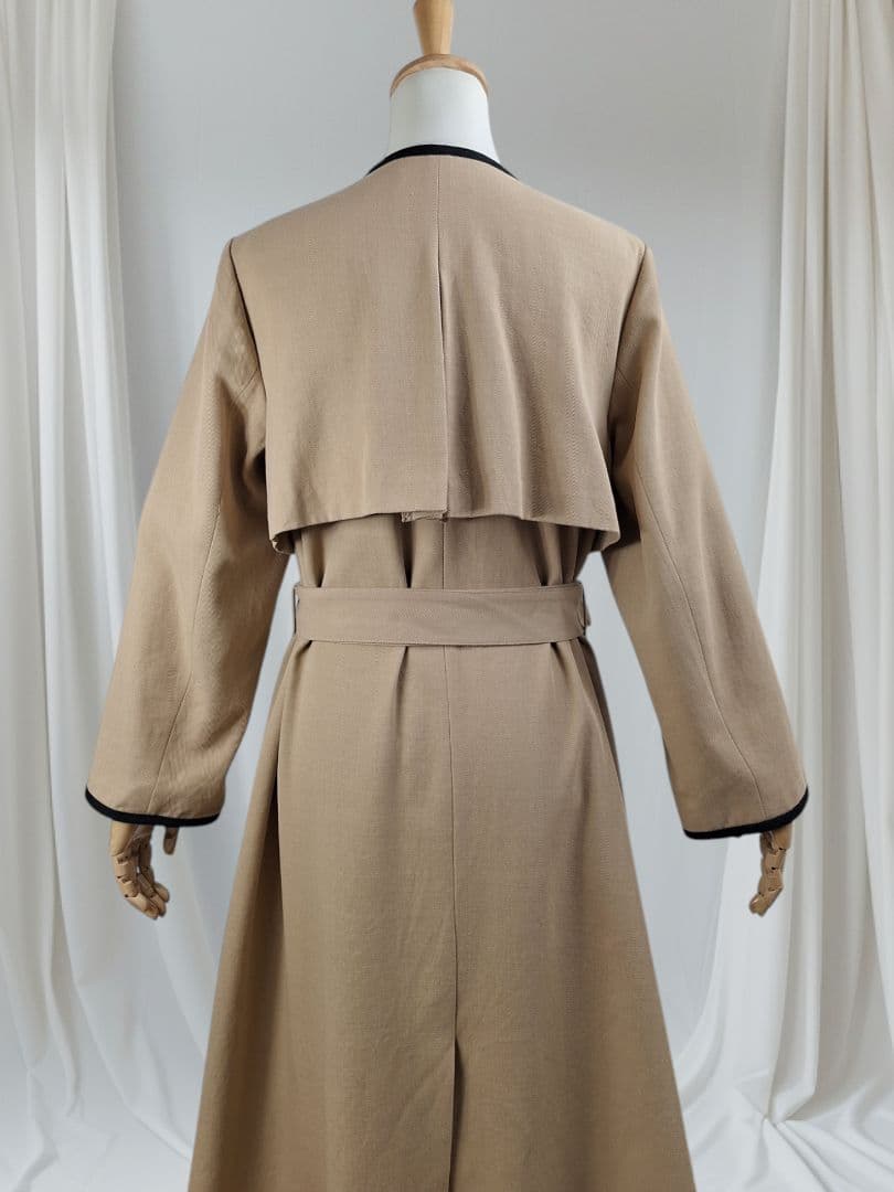 美品 UNTITLED プレッピートレンチコート