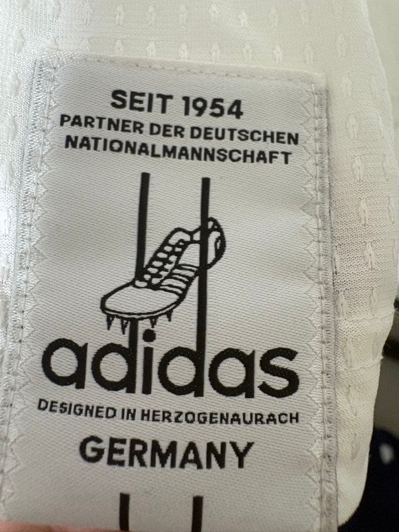 adidas 2026W杯ドイツ代表 ホームユニKIMMICH 6番