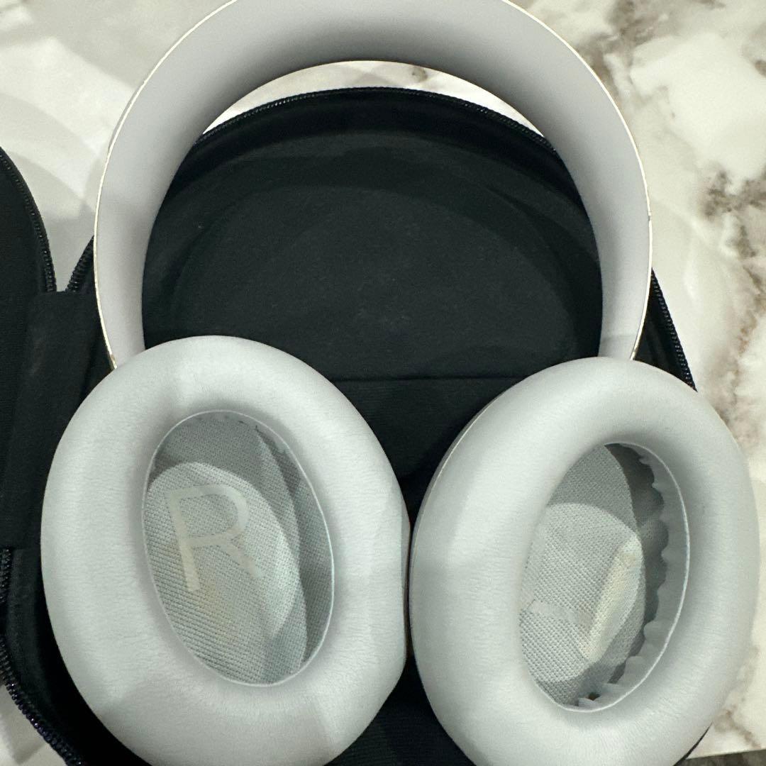 ヘッドホン Bose Noise Cancelling Headphones 700