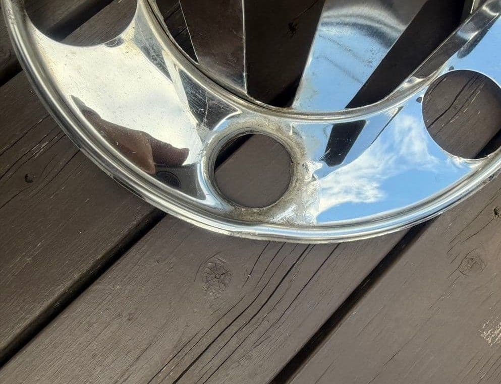 期間限定値下げ！07 23 フォワード　メッキホイールライナー