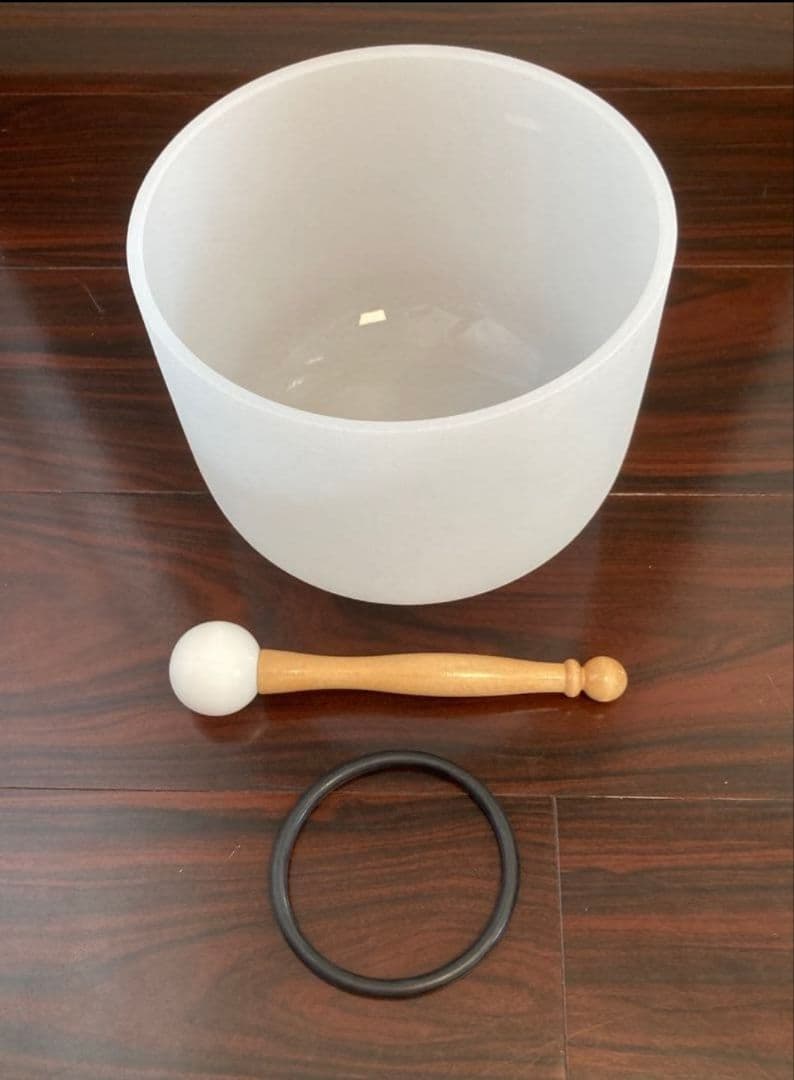 【美品】クリスタルボウル8インチ音階C フロスト