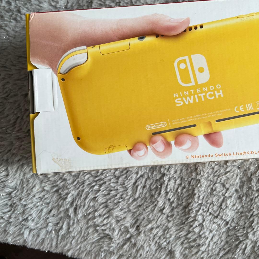 Nintendo Switch Lite イエロー　充電器なし　箱付き