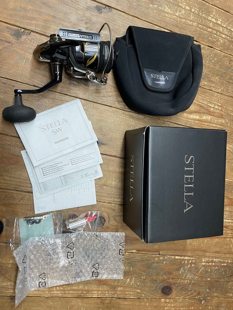 19STELLA SW8000HG スピニングリール