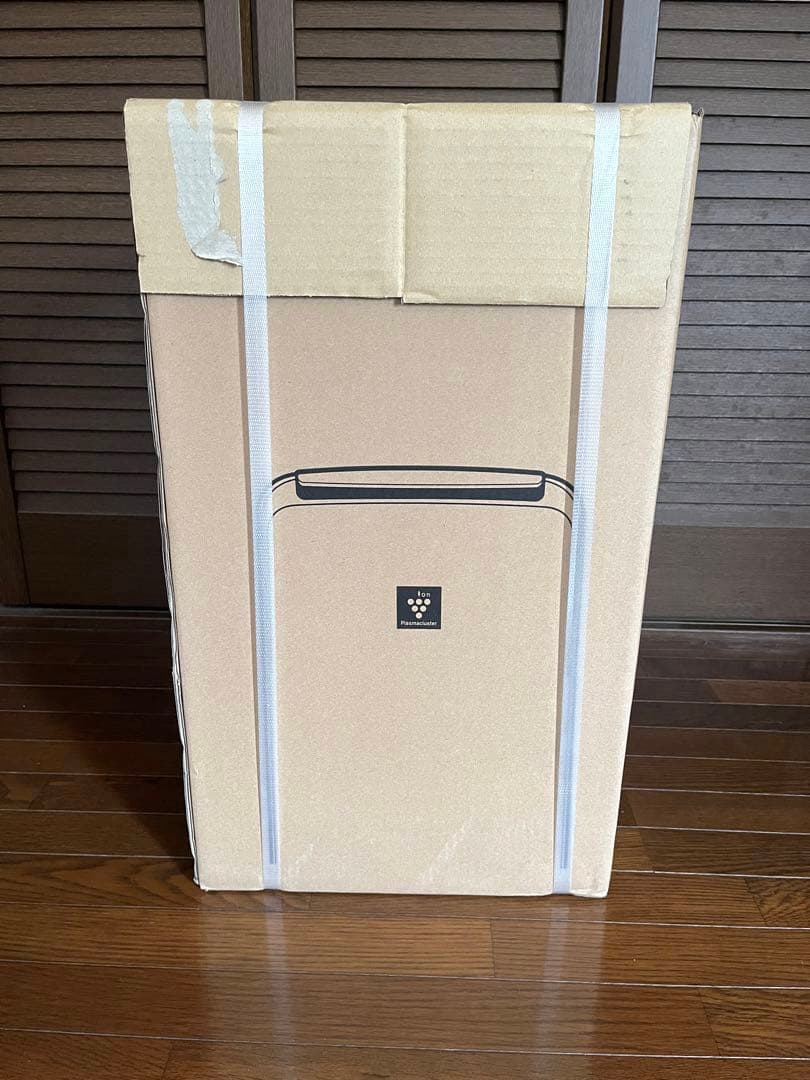 お値下げしました！【新品・未開封】シャープ 衣類乾燥除湿機 CV-S71-W