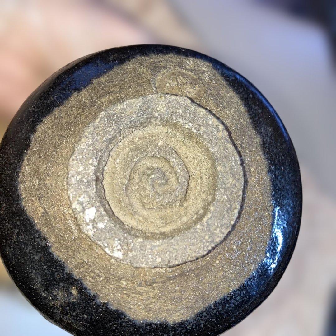 黒楽焼　了入？　にゅう有り