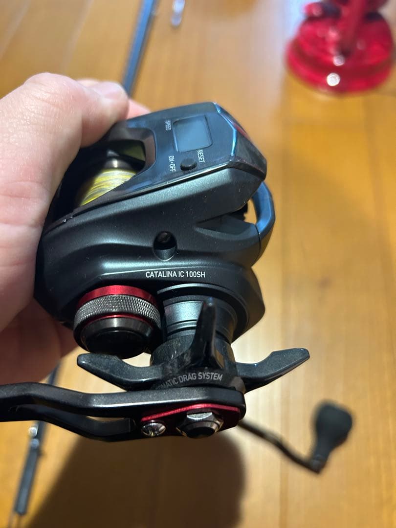 CATALINA IC 100SH ベイトリール（値下げ交渉可）