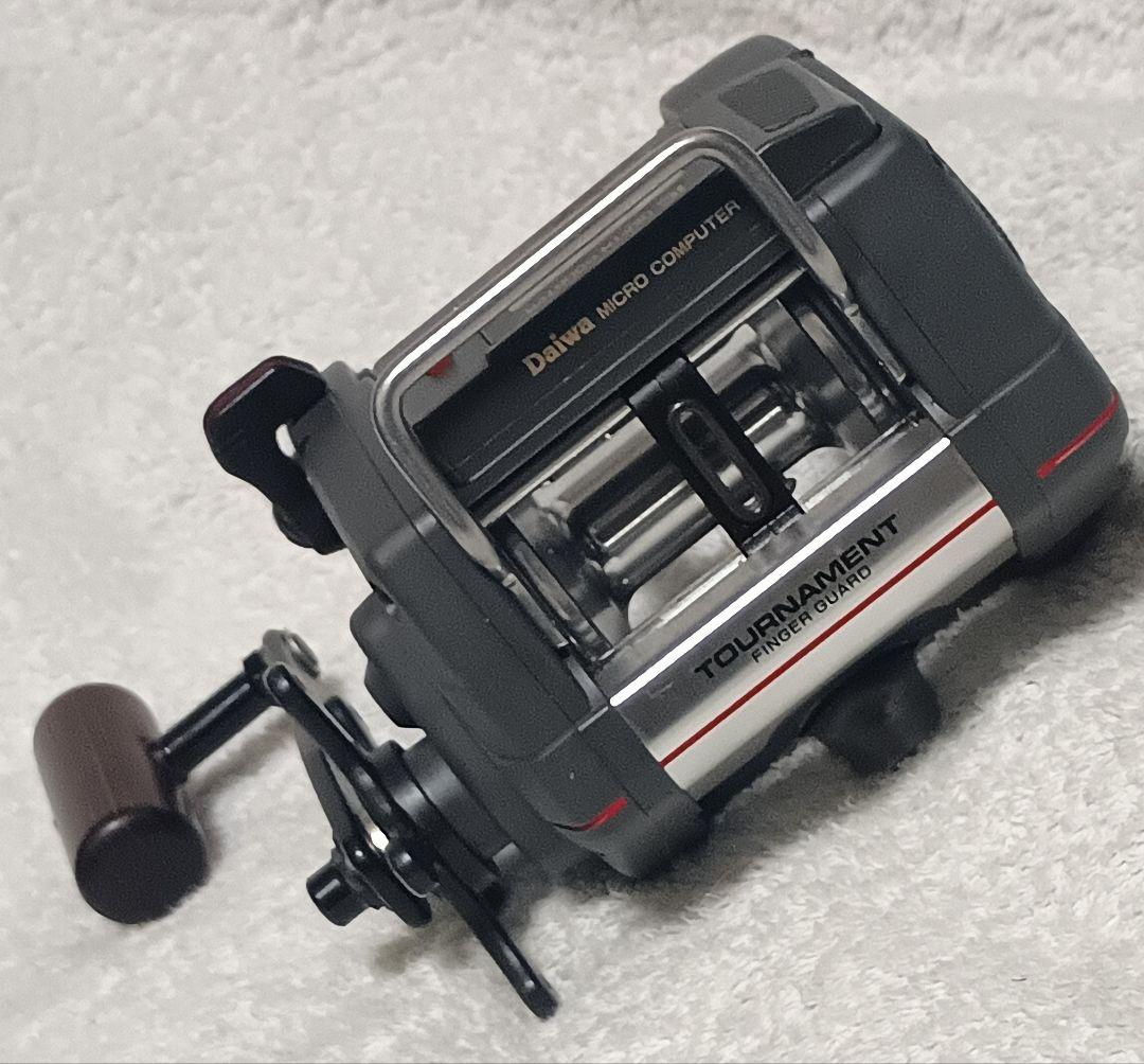 ダイワトーナメント棚ハンターSS-60船釣りリール