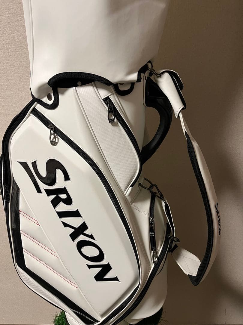 Srixon ホワイト キャディバッグ　スリクソン