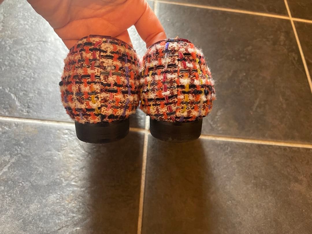 OHGA フラットシューズ ビジュー付き