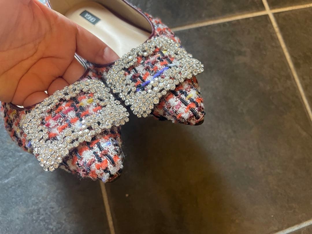 OHGA フラットシューズ ビジュー付き