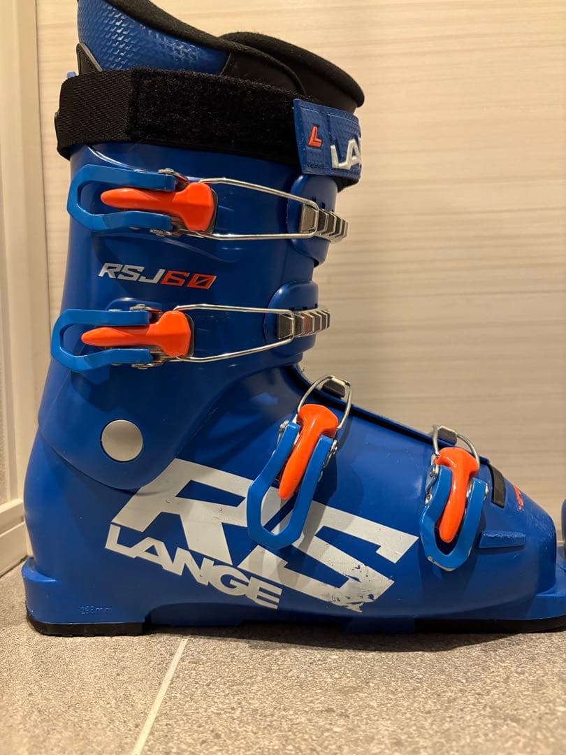 t*5様 LANGE RSJ 60 スキーブーツ 25.5センチ　1シーズン3泊