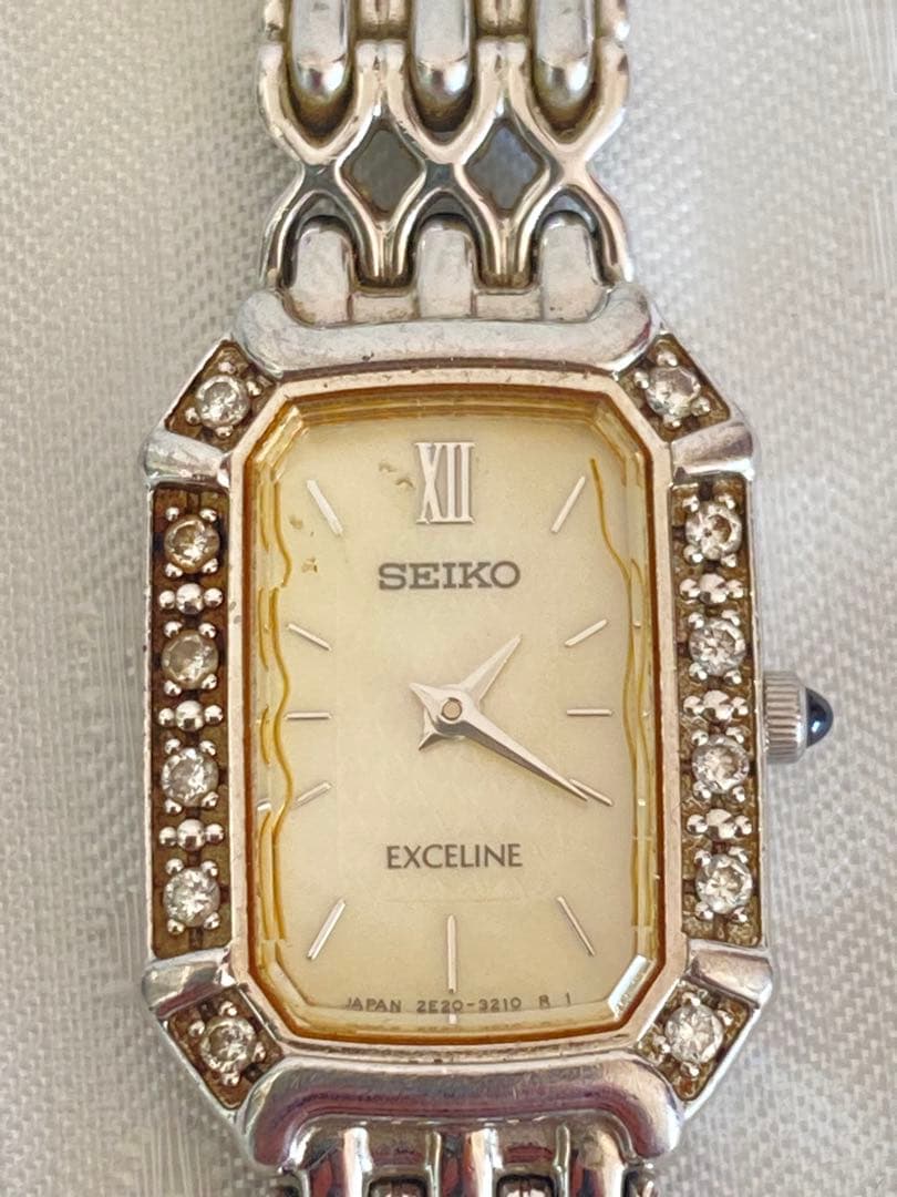 SEIKO セイコー 2E20-7460 エクセリーヌ クオーツ 12pダイヤ