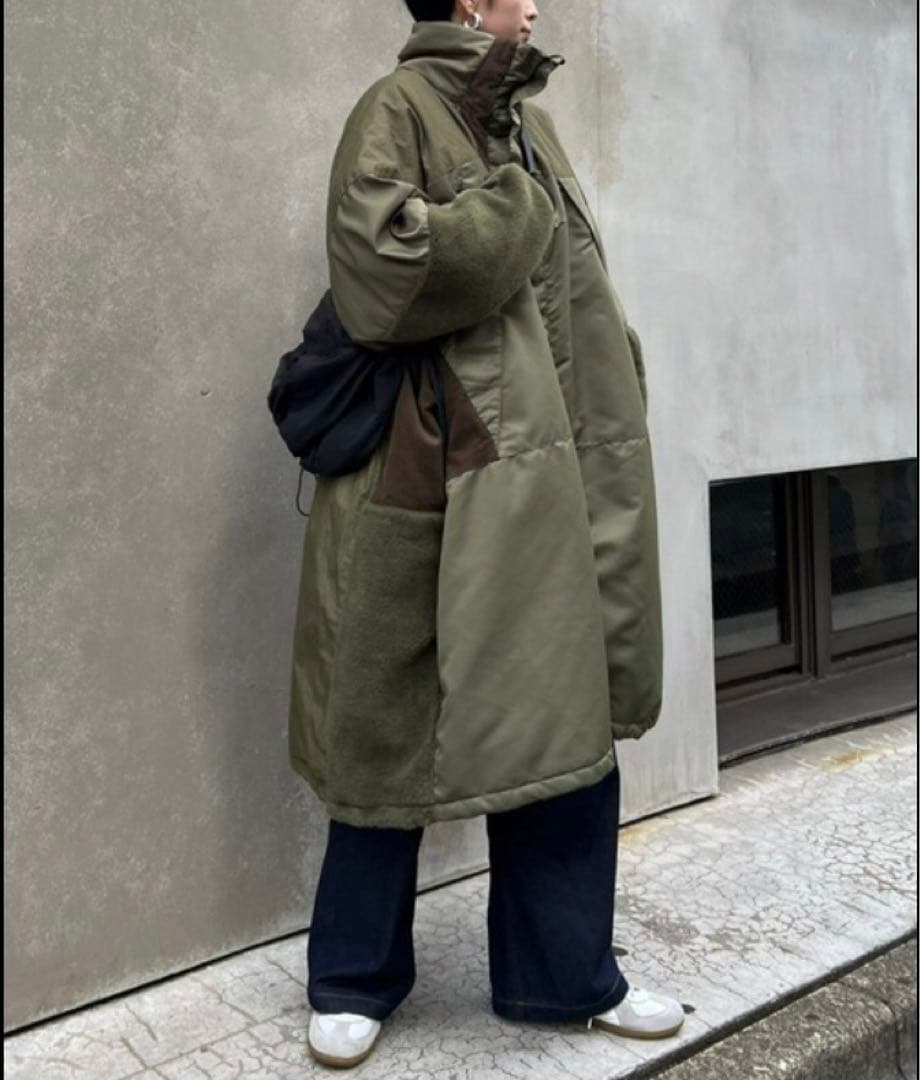 etsinta エシンタ モンスター中綿オーバーコート チャオパニックティピー