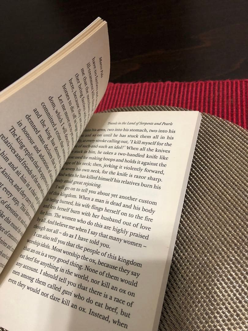 洋書 Travels in the Land of Serpents & Pearls