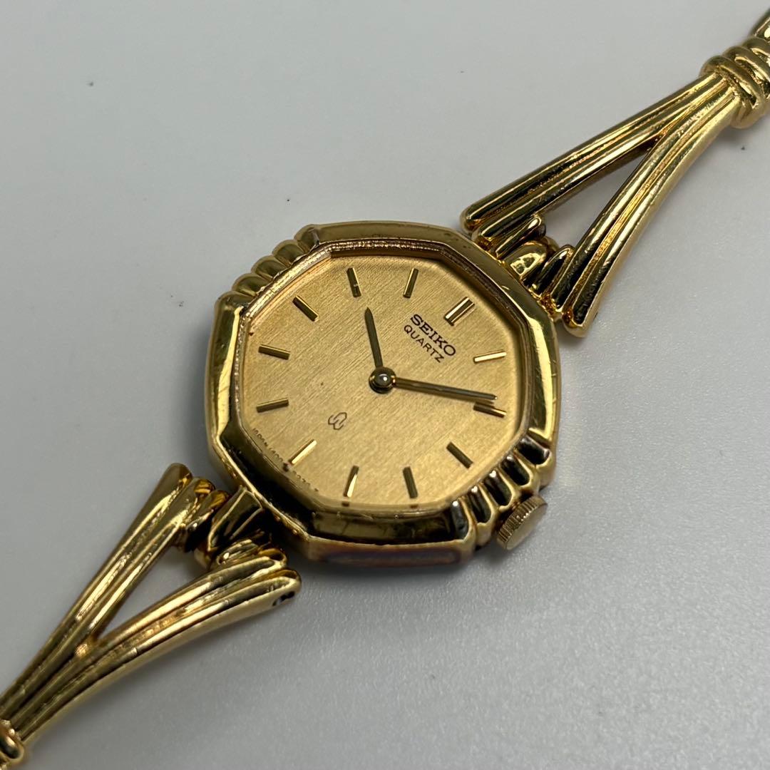 美品 SEIKO セイコー 1400-5200 ブレス型クォーツ時計 電池交換済