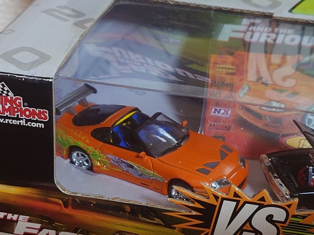 レーシングチャンピオン 1/64 ワイルドスピード スープラ チャージャー