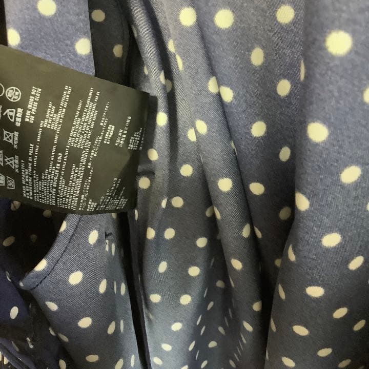 プラダ　PRADA トレンチコート