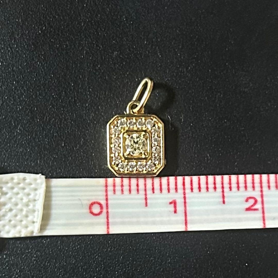 K18イエローゴールド　ダイヤモンドトップ（0.07カラット）　0.9グラム