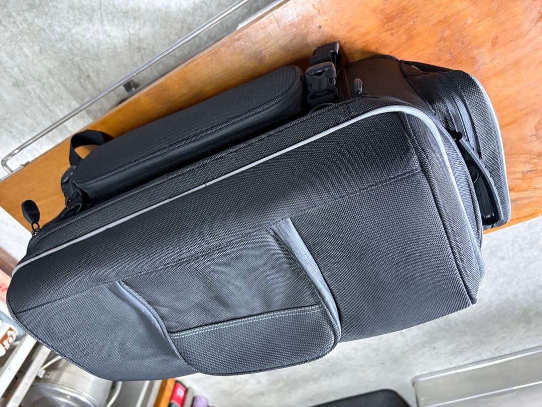 ハーレーツアーパックラックバッグ