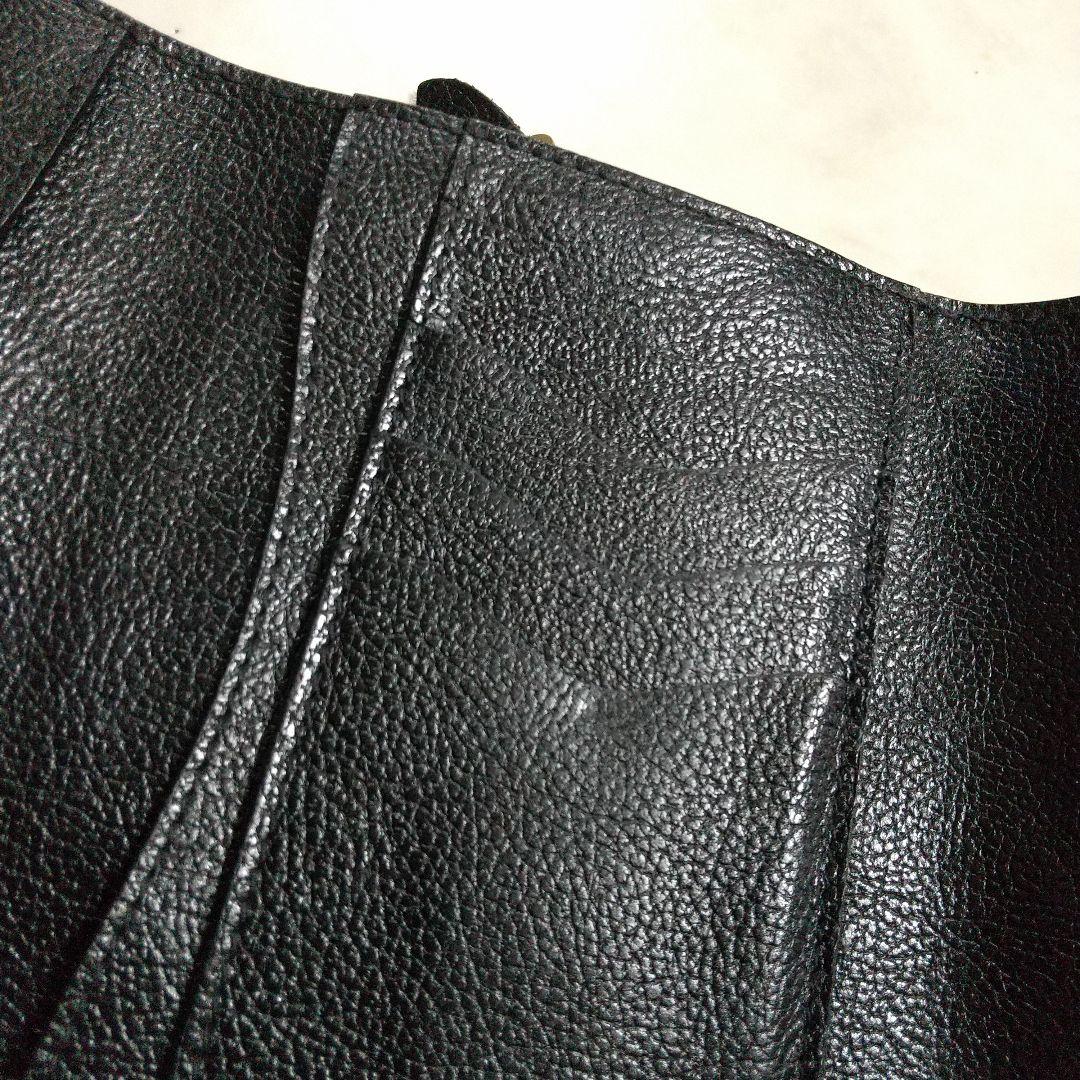 美品 IL BISONTE イルビゾンテ 三つ折り財布 男女兼用 レザー