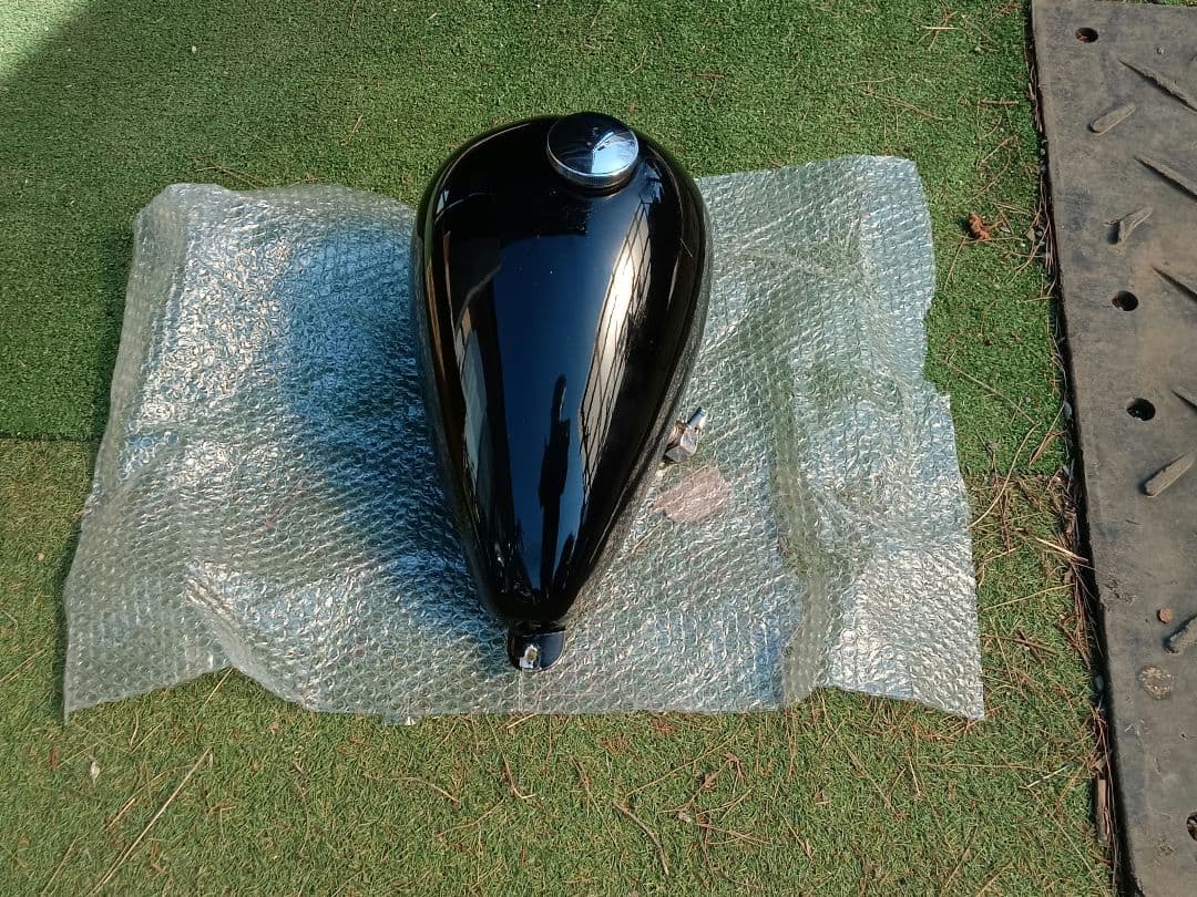 ハーレー　ピーナッツタンク