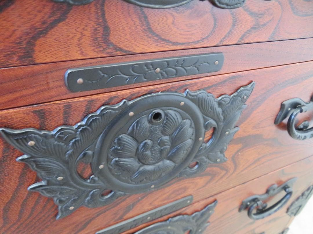 ■展示品■岩谷堂箪笥■伝統工芸品■拭漆■欅■整理箪笥■時代箪笥■5段■チェスト■