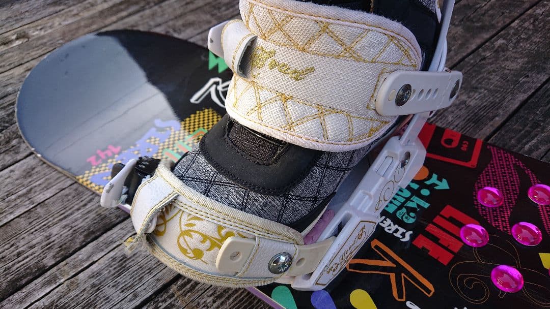 スノーボード 4点セット K2 142 ブーツ 2足 24 & 25.5