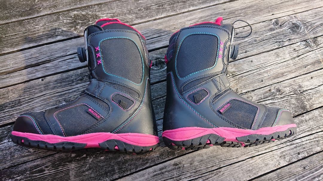 スノーボード 4点セット K2 142 ブーツ 2足 24 & 25.5