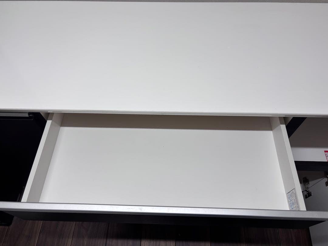 【ネイルチップ販売❥プロフ必読様限定】 ダイニングテーブルセット