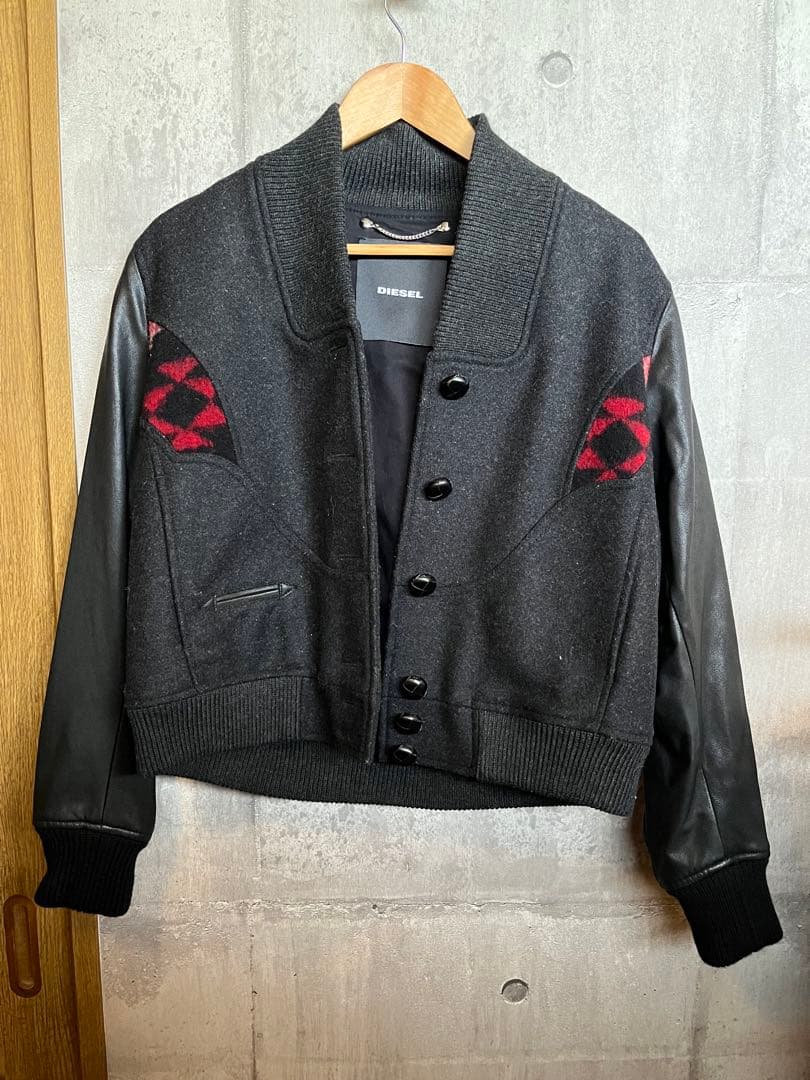 DIESEL　スタジャン