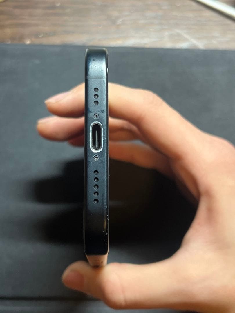 iPhone16 128GB ブラック　動作正常