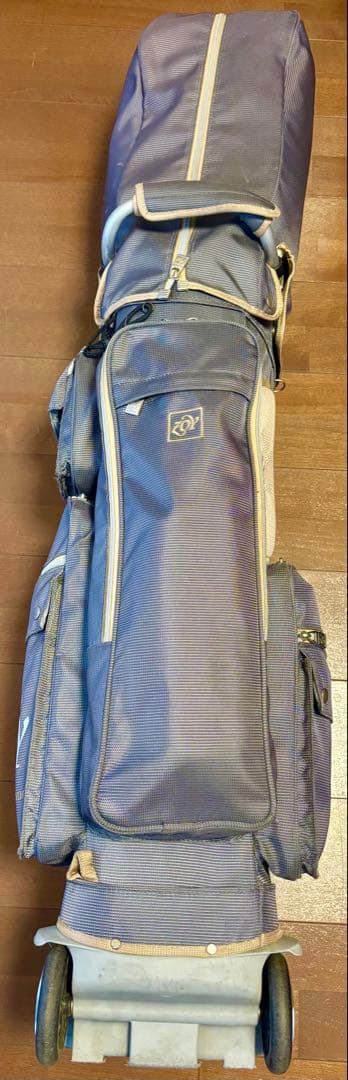 Zoy キャスター&ハンドル付きキャディバッグ