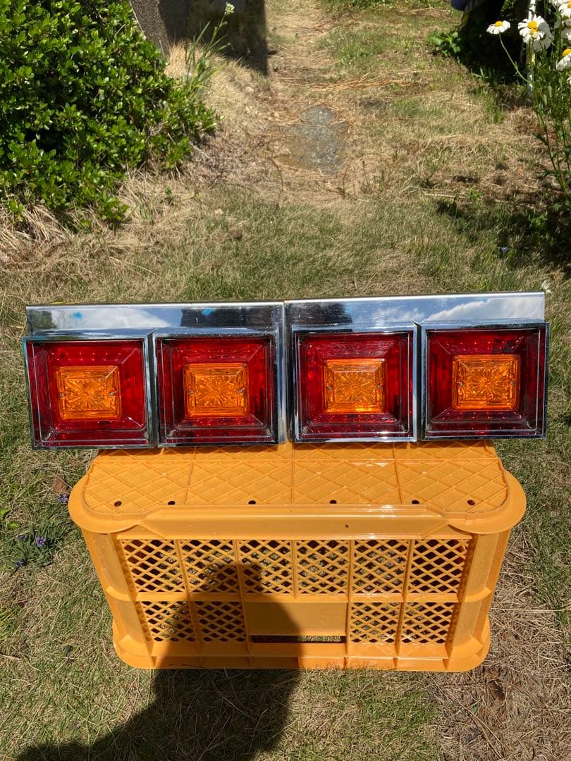 トラック　テールランプ　ジェット　デコトラ　小型　かずくん