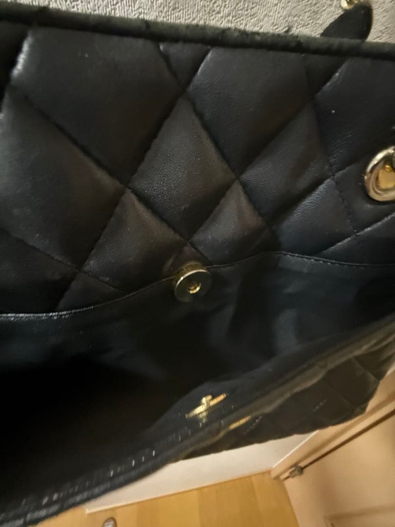さ*ん様 CHANEL 黒 キルティング ショルダーバッグ