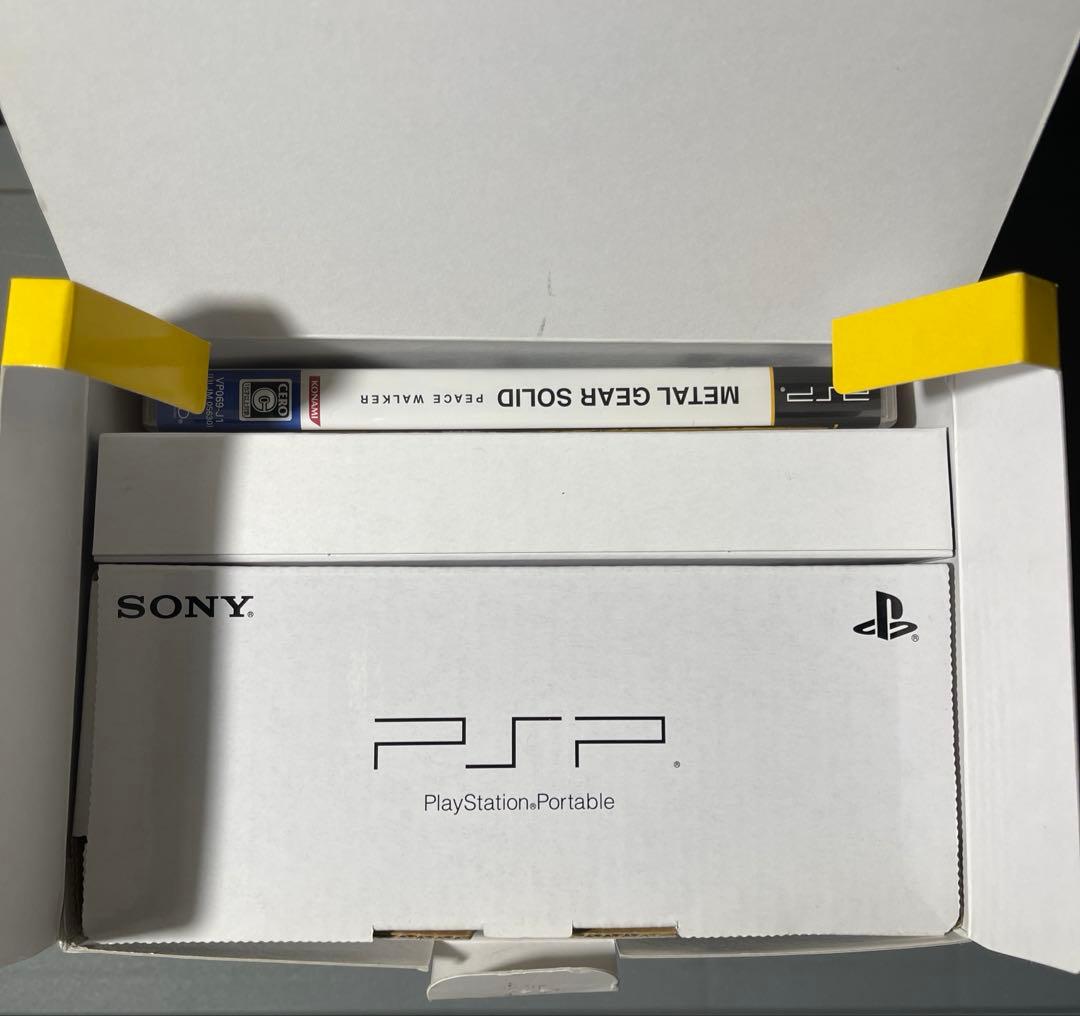 Nintendo Switch psp LGEARSOLID PEACE WALKER PP