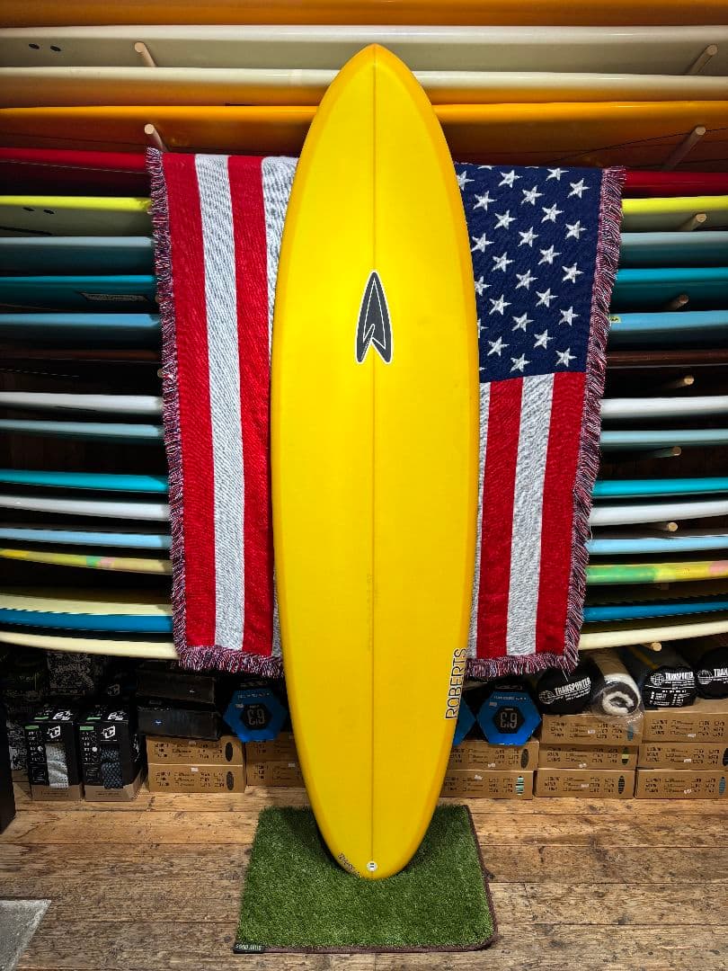 ROBERTS ロバーツ　invader6.10 ミッドレングス　サーフボード