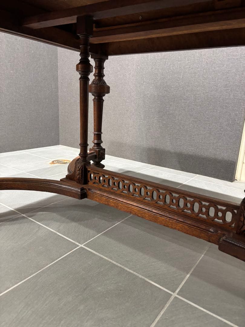 アンティーク　センターテーブル　オーク材テーブル　40万