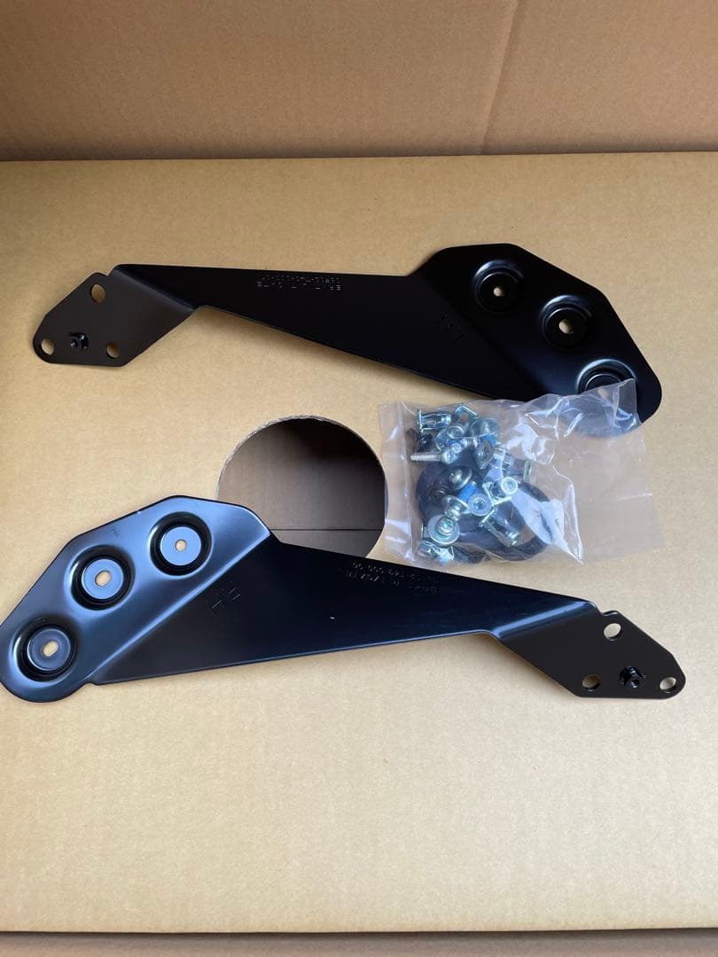 シビック　テールゲートスポイラー　ウイングタイプ