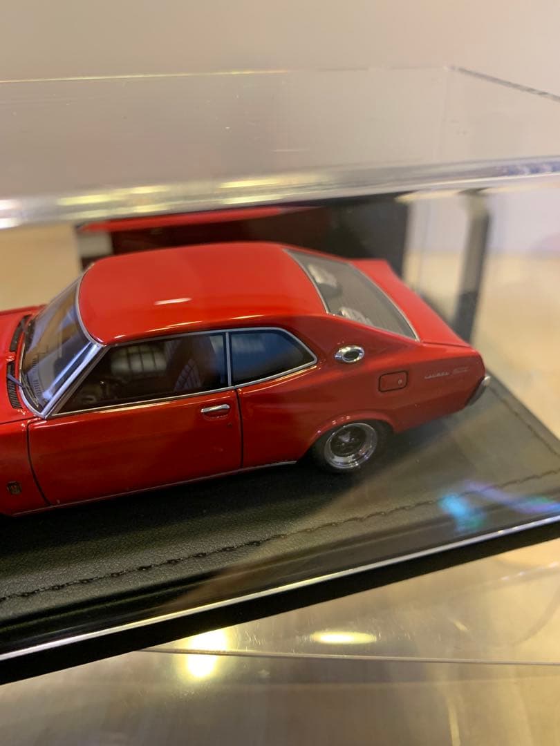 まい　IG 1/43 ローレル　SGX C130 レッド