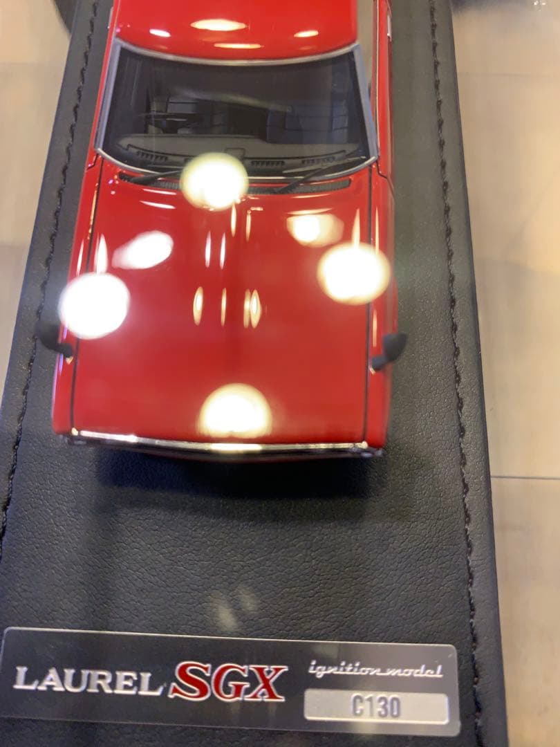 まい　IG 1/43 ローレル　SGX C130 レッド