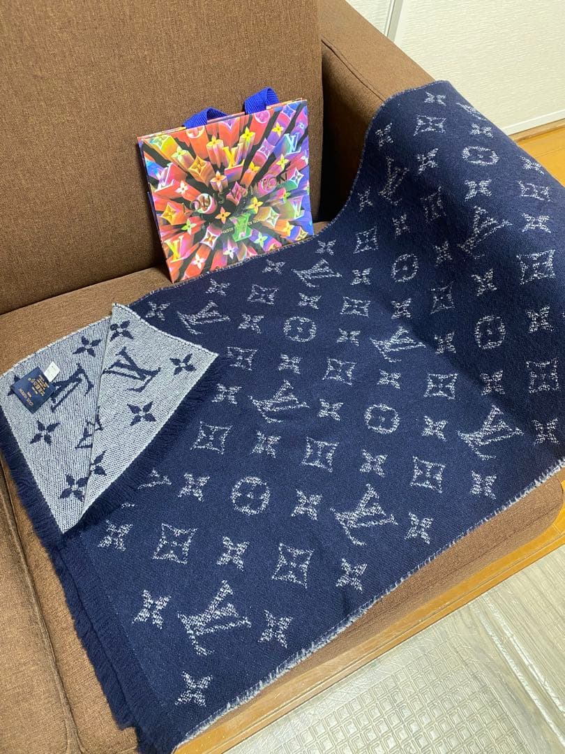 ルイヴィトン　モノグラム　マフラー　エシャルプ・ピエ ドゥ プール ウール