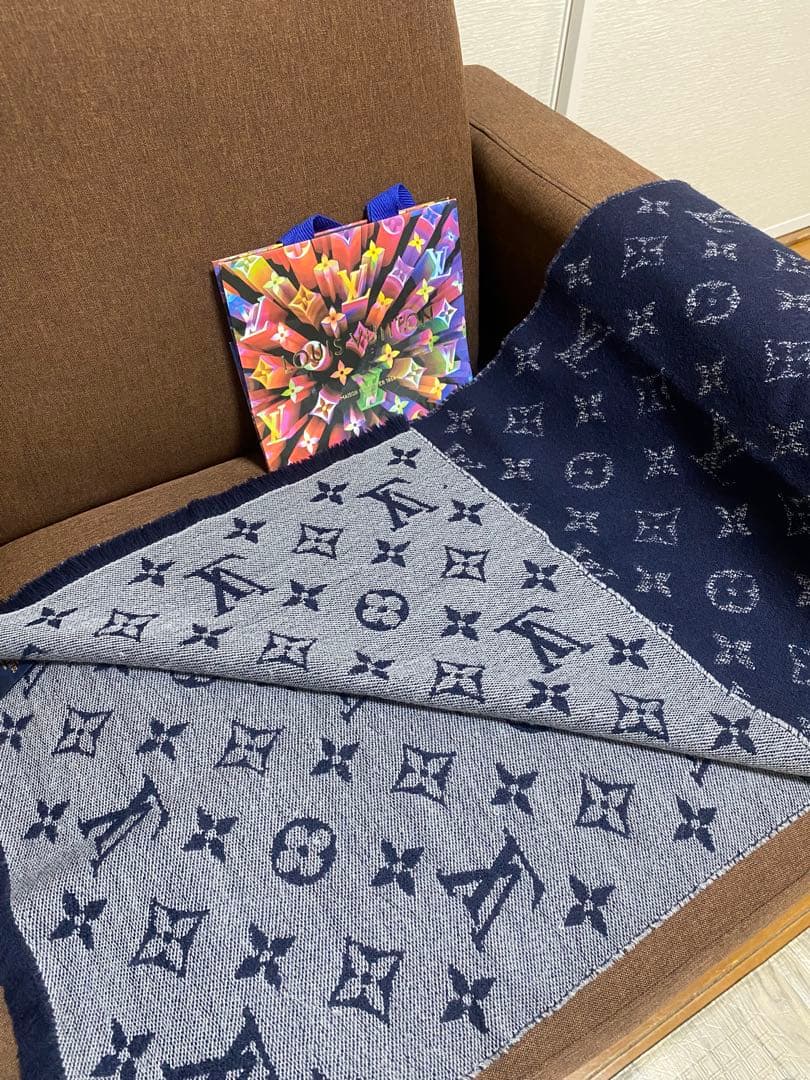 ルイヴィトン　モノグラム　マフラー　エシャルプ・ピエ ドゥ プール ウール