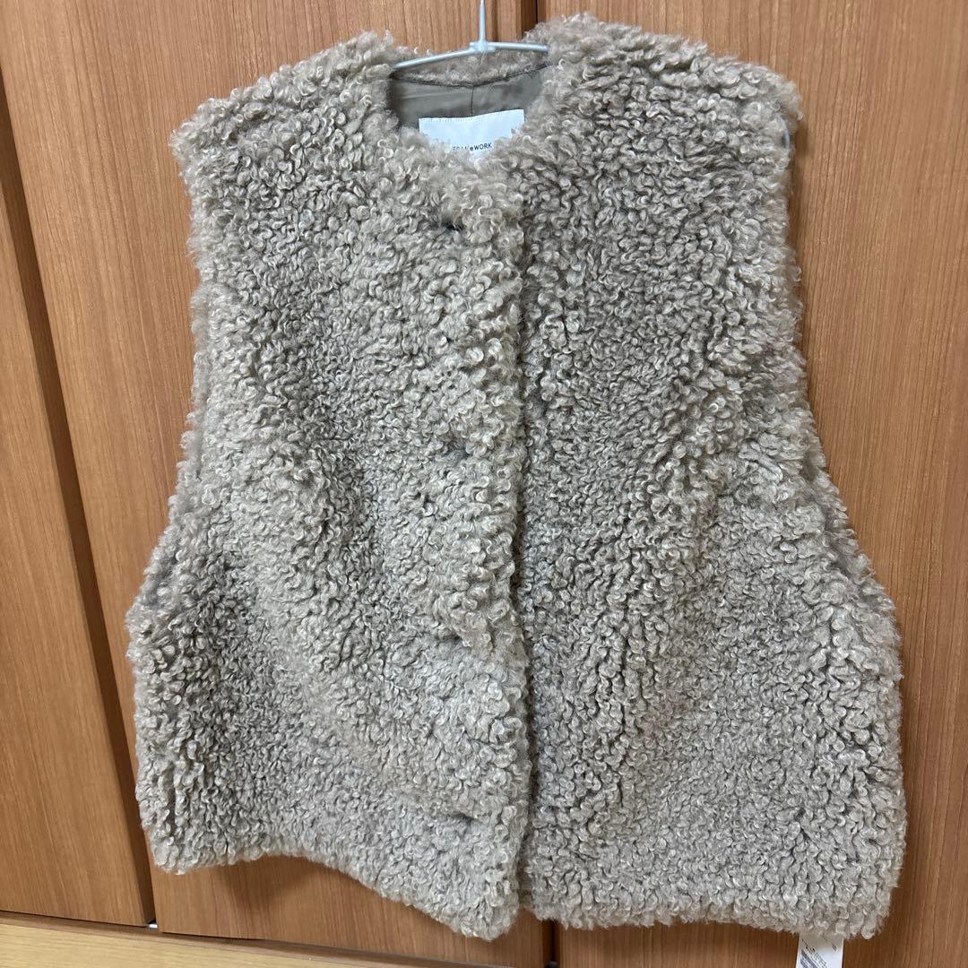 フレームワーク　フェイクファーベスト