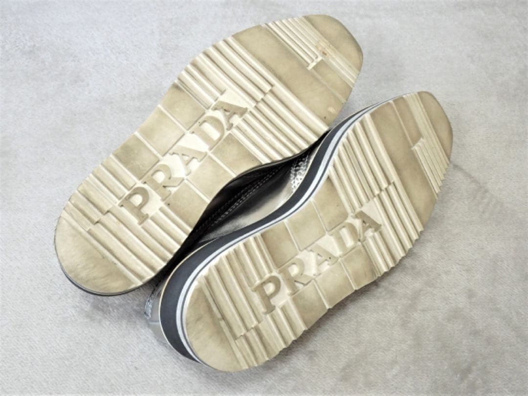 プラダ⭐︎シルバー 厚底 ウィングチップ　レースアップ レザーシューズ 361/2