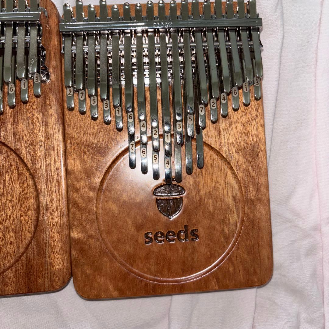 seeds 41キークロマティックカリンバ　ケース付新品