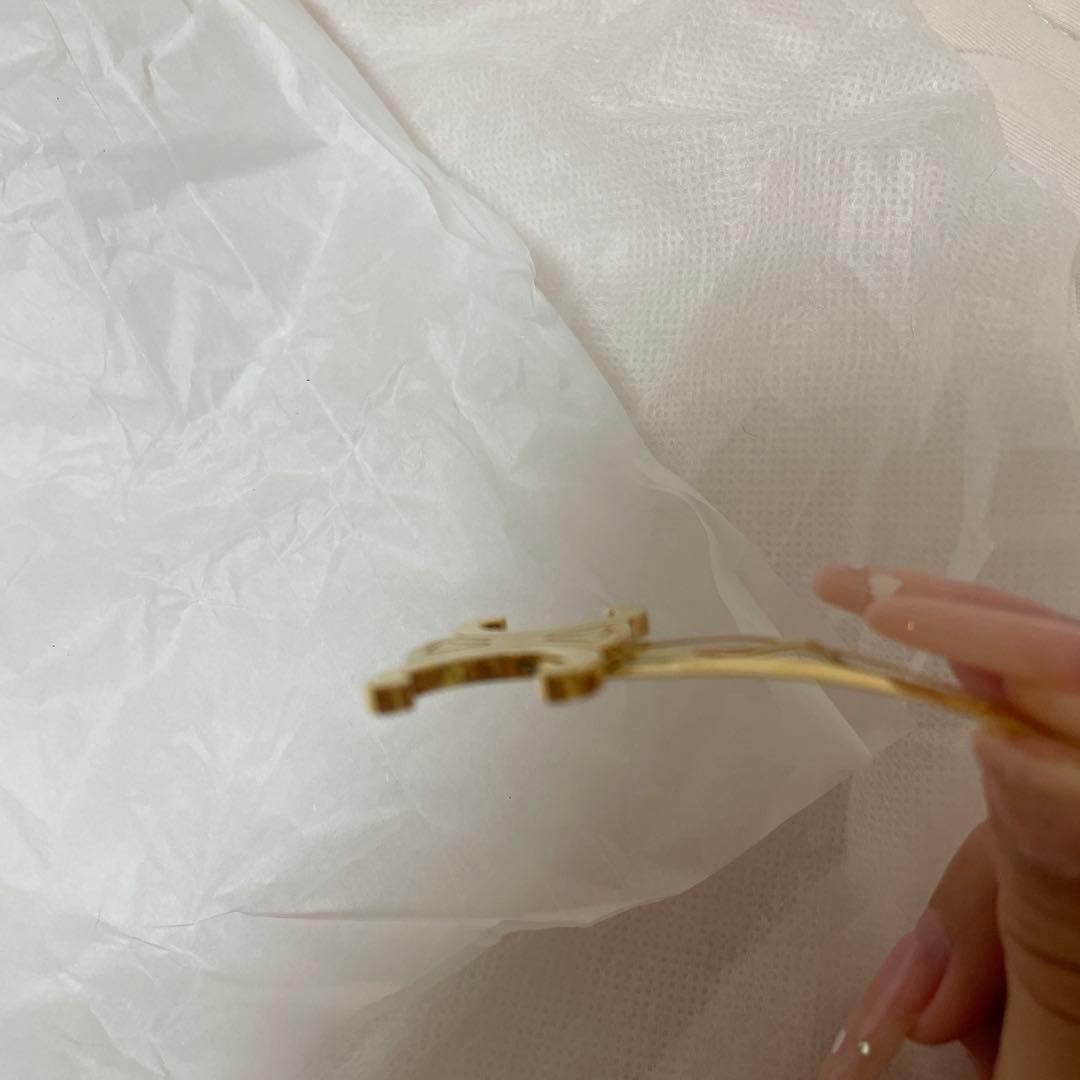 CELINE ヘアピン 1個