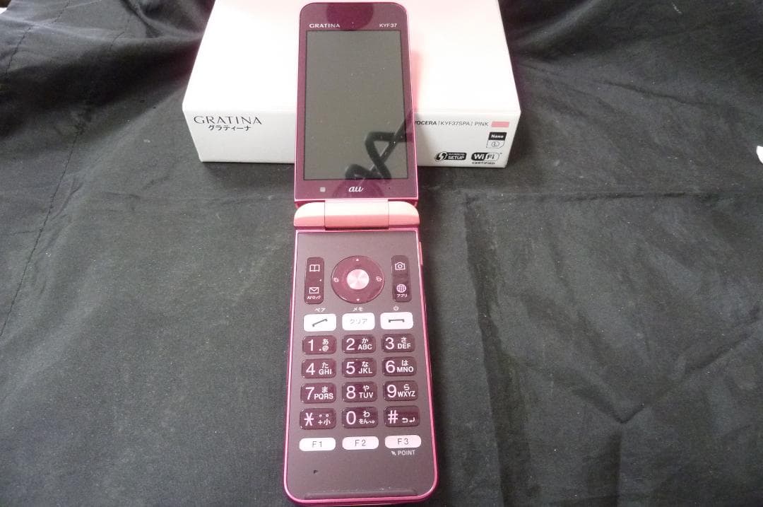 【新品同様/SIM解除済】GRATINA KYF37 /4G携帯電話 /傷なし