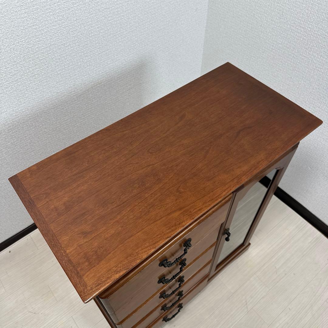 クラシックスタイル チェスト キャビネット ガラス扉 金属取手 i4※