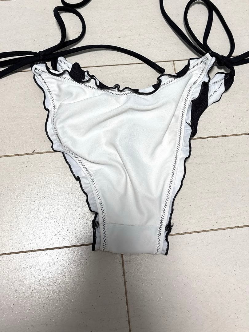 ALENCY アレンシー ストライプビキニ ブラック 水着